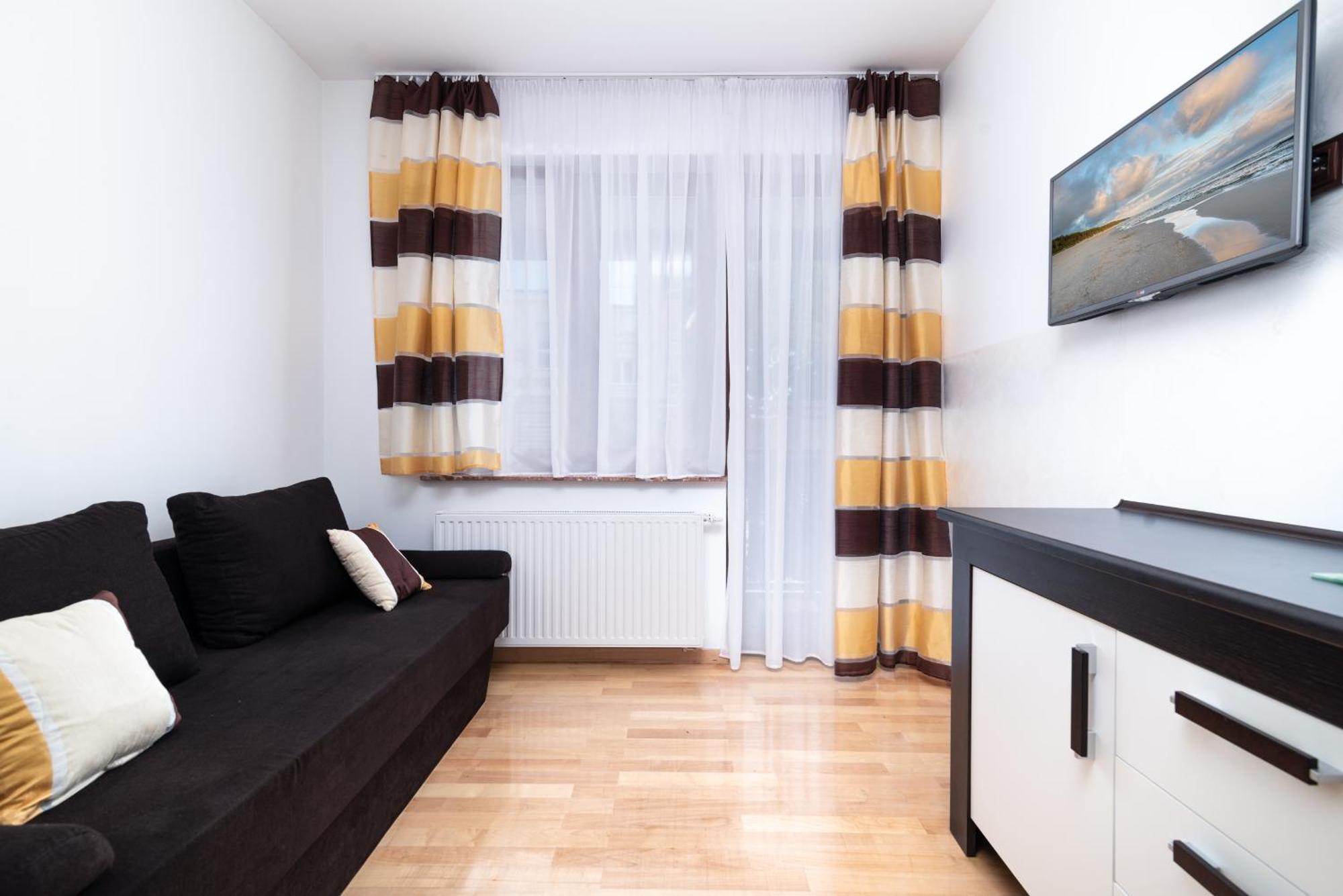 Willa Rubin -Noclegi, Pokoje Krynica Morska, Apartamenty Εξωτερικό φωτογραφία