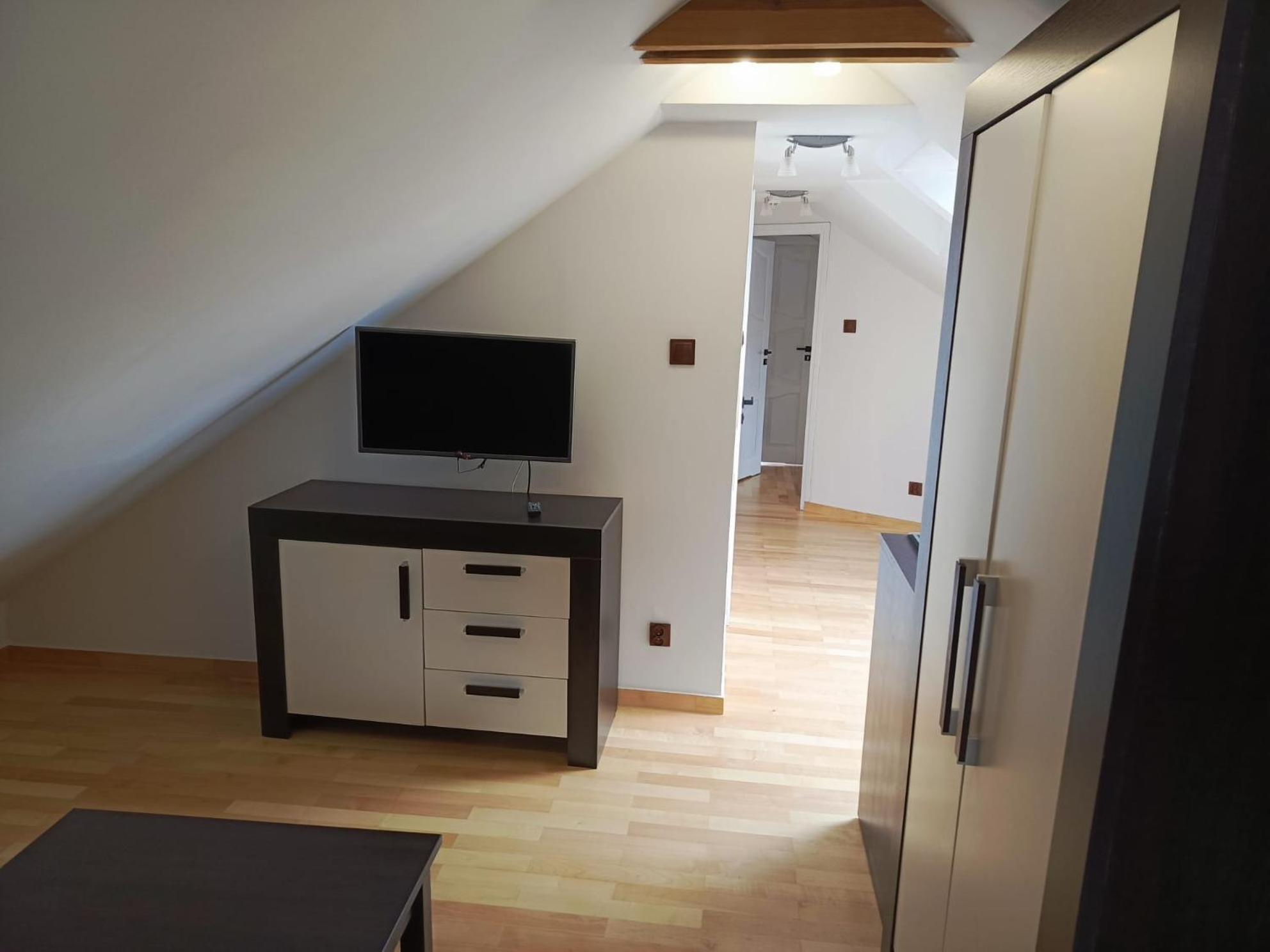 Willa Rubin -Noclegi, Pokoje Krynica Morska, Apartamenty Εξωτερικό φωτογραφία